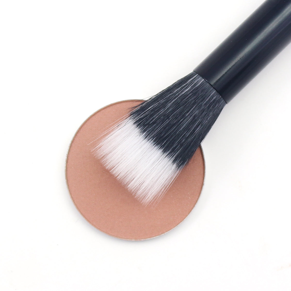 Stipple Brush: Medium