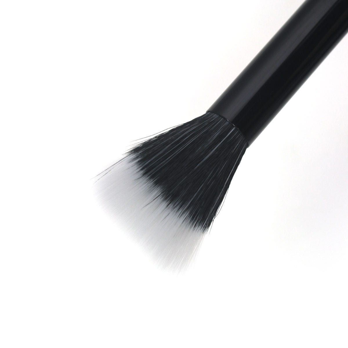 Stipple Brush: Medium